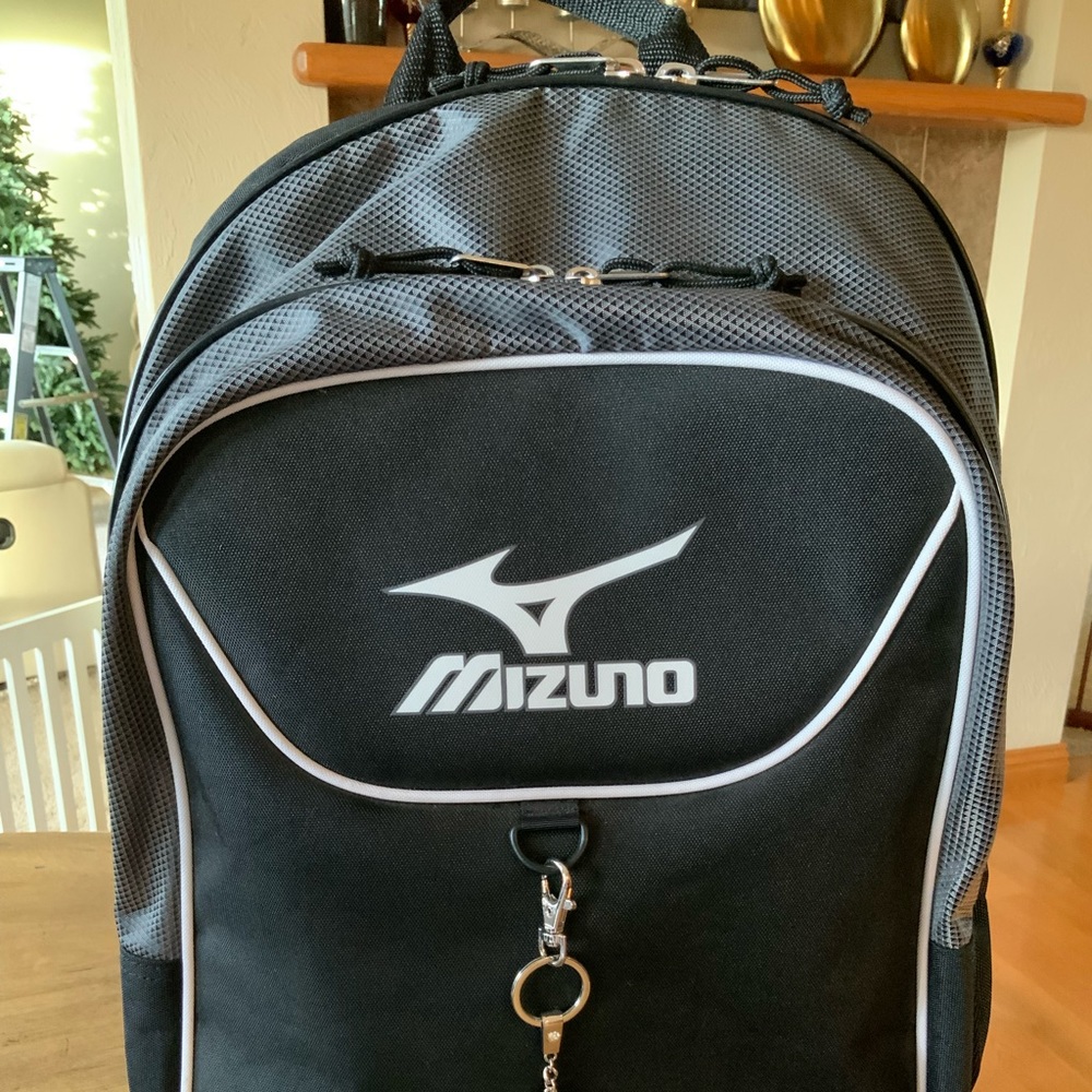 Mizuno Volleyball backpack